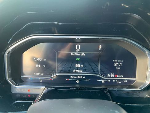 Used 2025 GMC Sierra 1500 SLT image 16