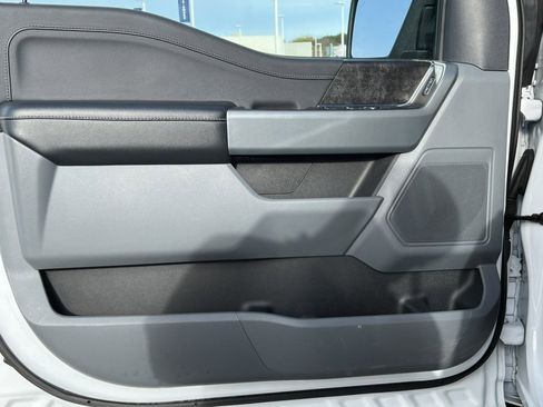 Certified 2022 Ford F150 XLT w/ Equipment Group 301A Mid image 18