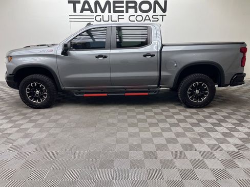 Used 2024 Chevrolet Silverado 1500 ZR2 w/ Technology Package AWD/4WD image 6