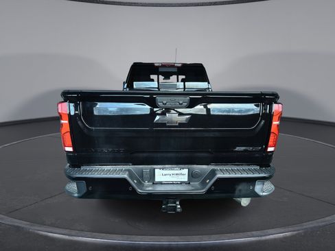 New 2026 Chevrolet Silverado 2500 ZR2 w/ LPO, Dark Essentials Package AWD/4WD image 6