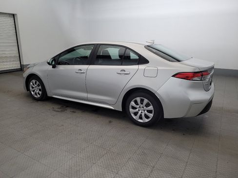 Used 2024 Toyota Corolla LE image 3