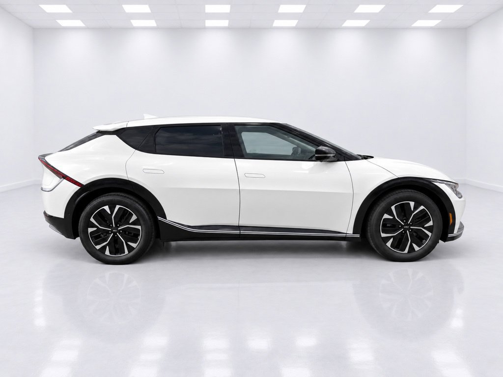 Used 2023 Kia EV6 Wind w/ Wind Technology Package AWD/4WD image 7