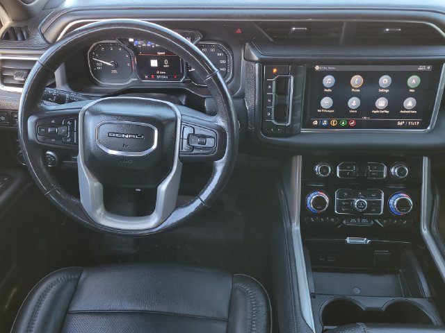 Used 2021 GMC Yukon XL Denali w/ Denali Ultimate Package AWD/4WD image 10