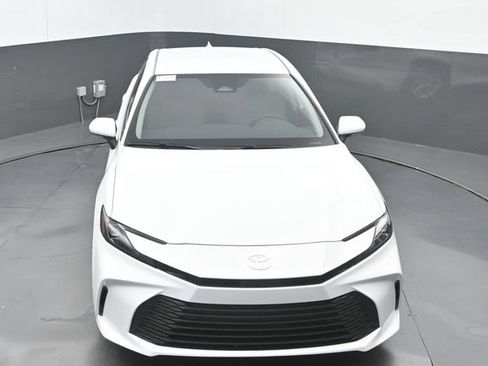 New 2026 Toyota Camry LE FWD image 27