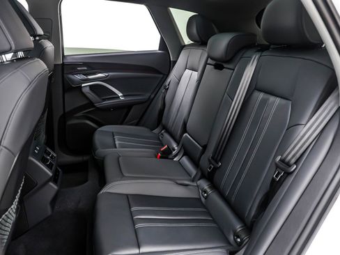 New 2025 Audi Q5 Premium Plus image 8