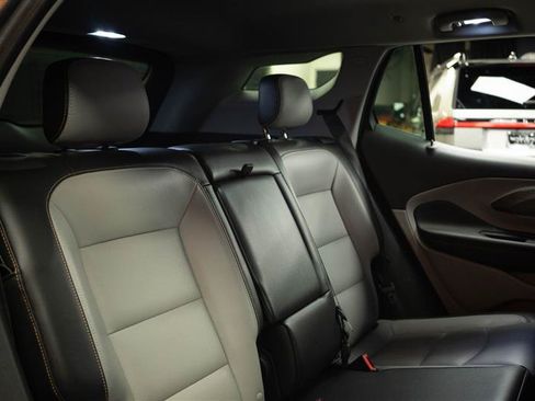 Used 2020 GMC Terrain SLT w/ Preferred Package FWD image 16