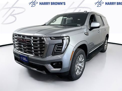 New 2026 GMC Yukon Denali w/ Advanced Technology Package AWD/4WD image 1