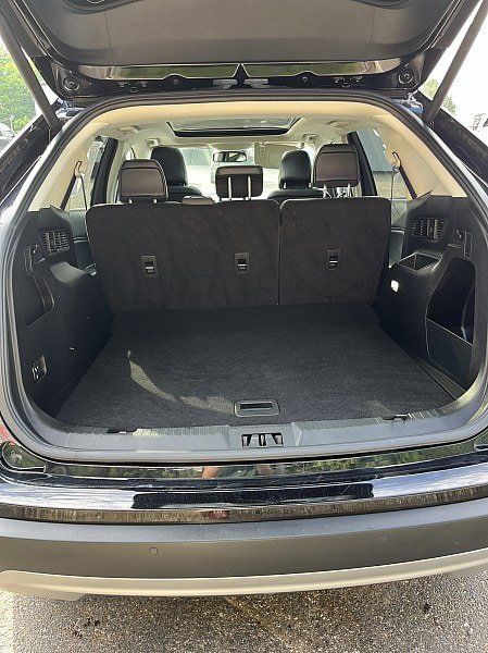 Used 2023 Ford Edge SEL w/ Convenience Package AWD/4WD image 16