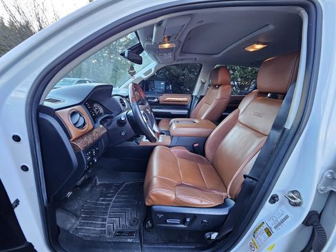 Used 2020 Toyota Tundra 1794 Edition image 10