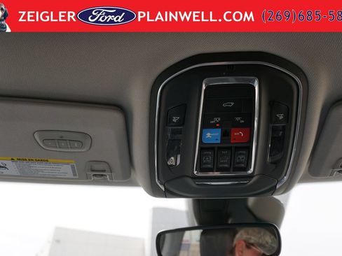 Used 2023 Jeep Grand Cherokee Limited AWD/4WD image 35