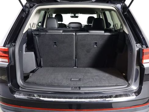Used 2022 Volkswagen Atlas SE FWD image 18