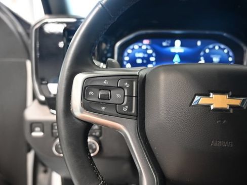 Used 2024 Chevrolet Silverado 1500 LT AWD/4WD image 22