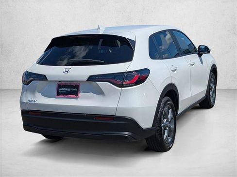 New 2026 Honda HR-V LX image 2