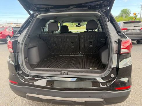 Used 2024 Chevrolet Equinox LT w/ LPO, Floor Liner Package image 31