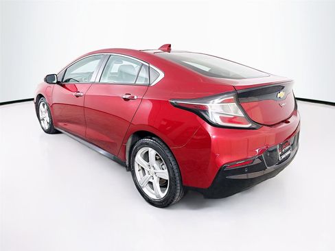 Used 2018 Chevrolet Volt LT w/ LT Driver Confidence Package image 5