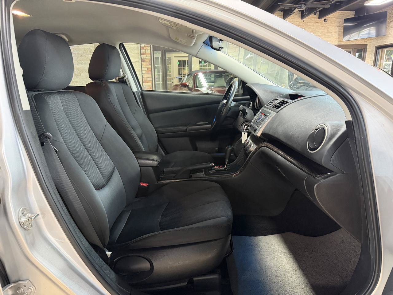 Used 2012 MAZDA MAZDA6 i Touring FWD image 8