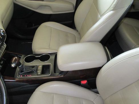 Used 2016 Kia Sorento EX w/ EX Premium Package image 30