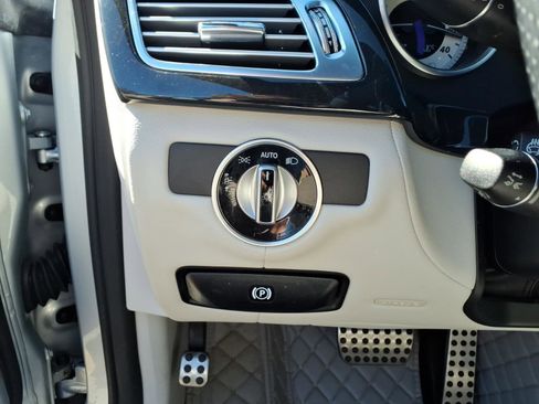 Used 2017 Mercedes-Benz CLS 550 4MATIC image 18