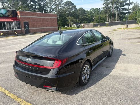 Used 2021 Hyundai Sonata SEL w/ Convenience Package FWD image 11