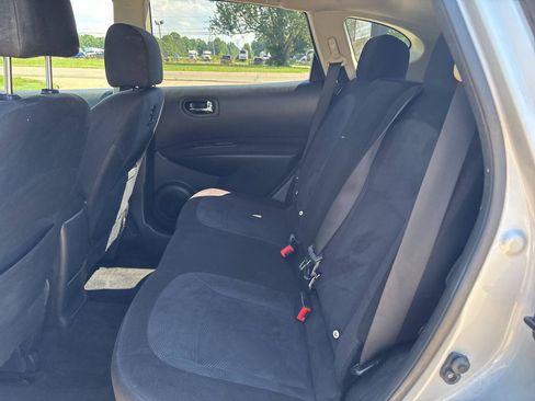 Used 2013 Nissan Rogue S w/ Special Edition Pkg AWD/4WD image 14