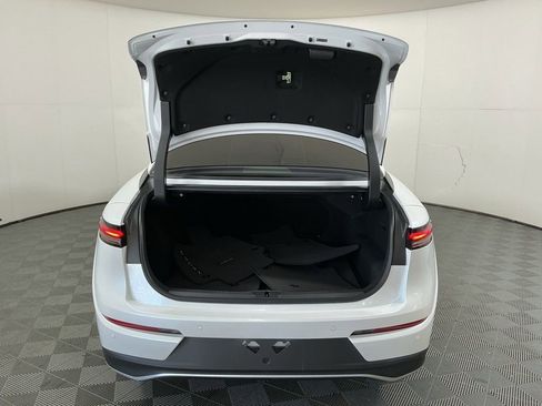 Used 2023 Toyota Crown Platinum image 33