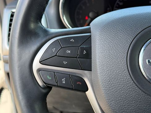 Used 2021 Jeep Grand Cherokee Laredo X RWD image 29