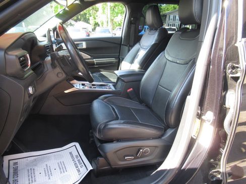 Used 2020 Ford Explorer ST w/ Premium Technology Package AWD/4WD image 25