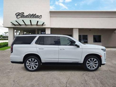 Used 2021 Cadillac Escalade Sport w/ LPO, Illumination Package image 6