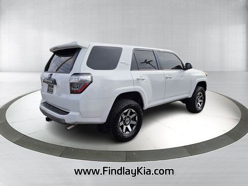 Used 2018 Toyota 4Runner TRD Off-Road Premium image 6