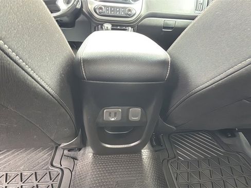 Used 2022 GMC Canyon Elevation w/ Trailering Package image 25