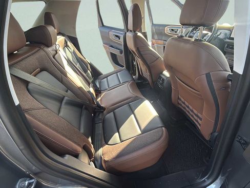 Used 2025 Ford Bronco Sport Outer Banks image 30