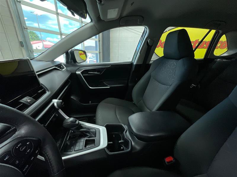 Used 2023 Toyota RAV4 XLE w/ XLE Grade Weather Package AWD/4WD image 12