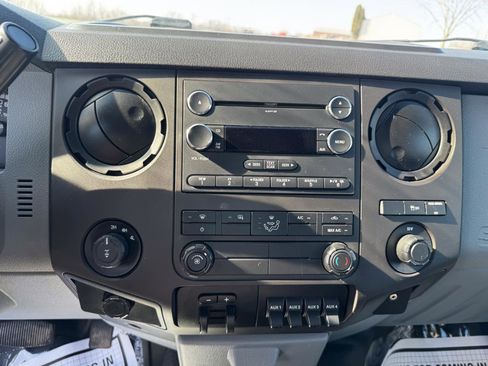 Used 2012 Ford F250 XL w/ PWR Equipment Group AWD/4WD image 13