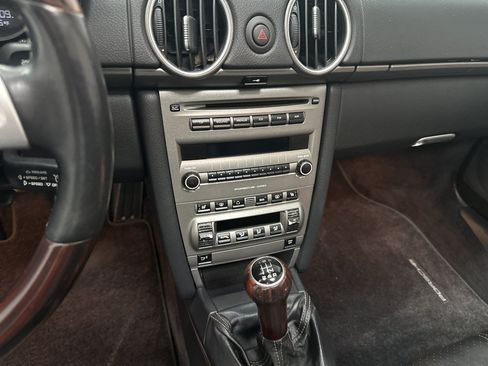 Used 2006 Porsche Boxster RWD image 18