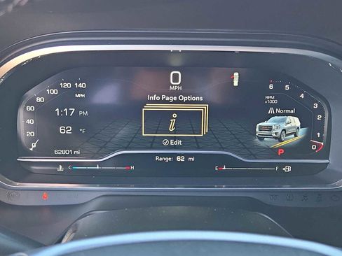 Used 2023 GMC Yukon SLT w/ SLT Premium Package image 31