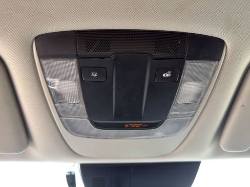 Used 2023 Kia Sportage LX AWD/4WD image 32