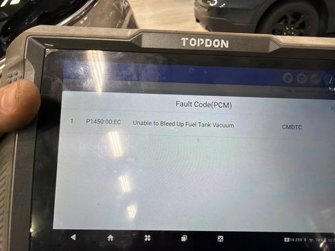 Used 2018 Lincoln MKX Reserve w/ Driver Assistance Package AWD/4WD image 9
