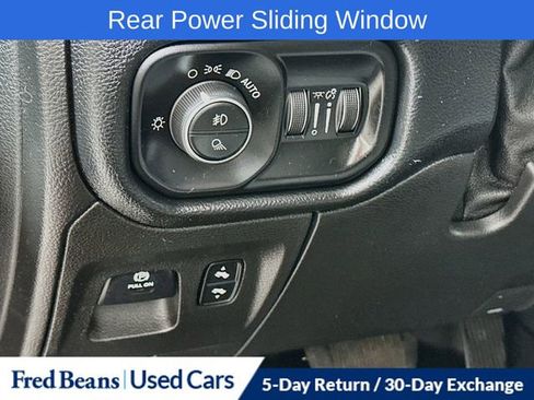 Used 2019 RAM 1500 Big Horn AWD/4WD image 15