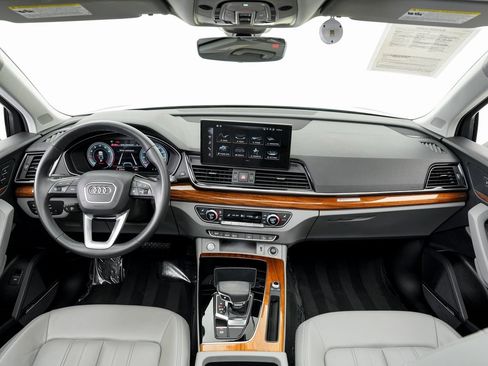 Used 2021 Audi Q5 2.0T Premium Plus image 19