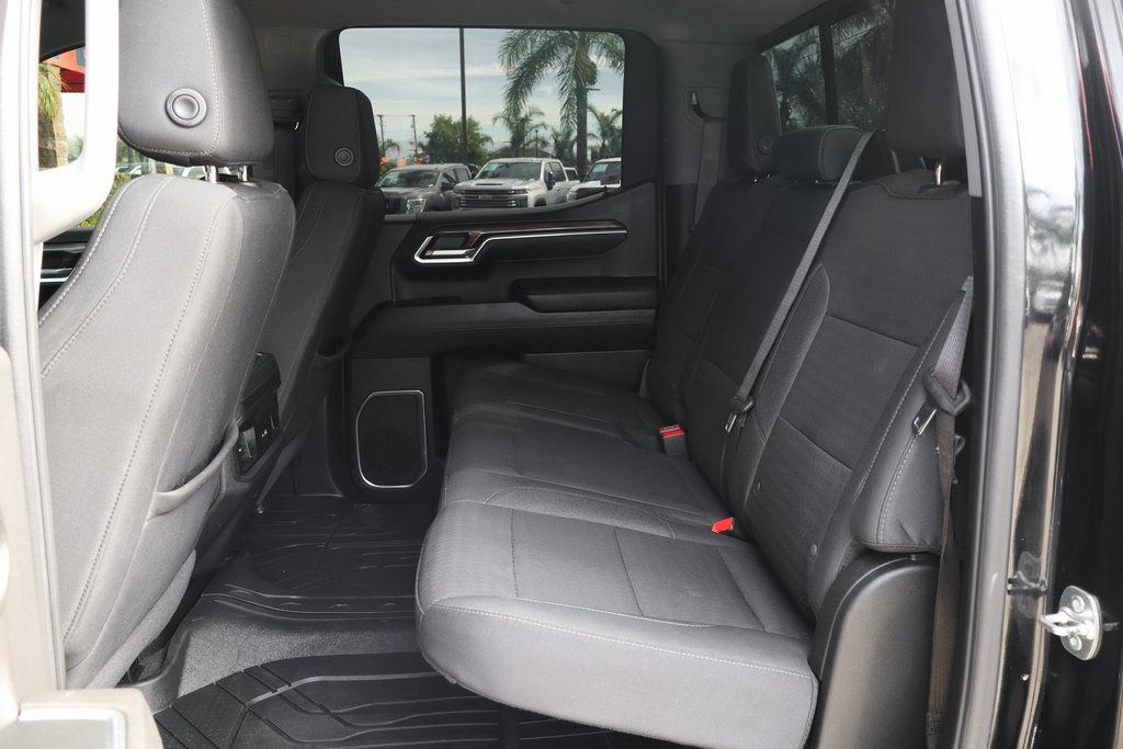 Used 2025 Chevrolet Silverado 1500 RST w/ All Star Edition Plus RWD image 37