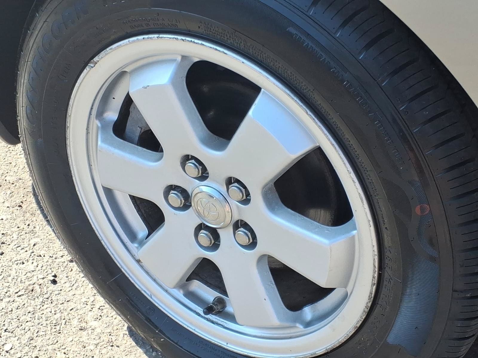 Used 2006 Toyota Prius FWD image 10