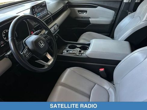 Certified 2025 Honda Pilot EX-L image 12