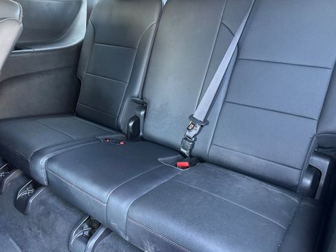 Used 2025 Chevrolet Traverse Z71 image 19