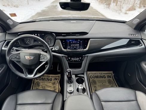 Used 2024 Cadillac XT6 Sport w/ Technology Package image 24