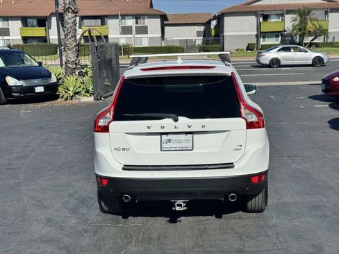 Used 2010 Volvo XC60 T6 AWD/4WD image 4