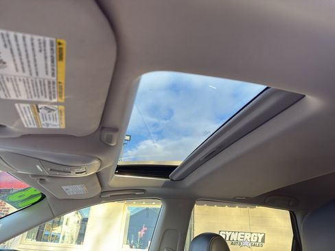 Used 2018 INFINITI QX60 AWD w/ Premium Plus Package image 12