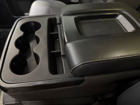 Used 2015 Chevrolet Silverado 1500 LT image 15