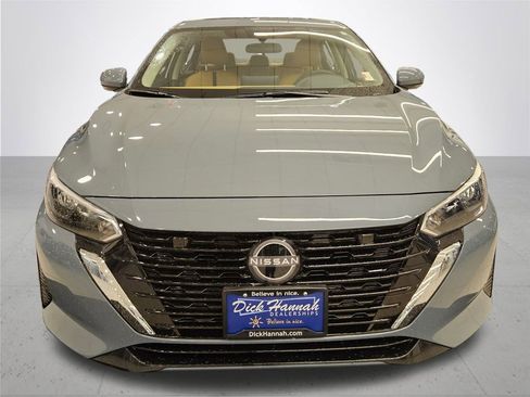 New 2025 Nissan Sentra SV w/ SV Premium Package image 3