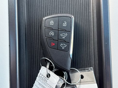 Used 2022 GMC Hummer EV Edition 1 w/ LPO, Illumination Package image 24