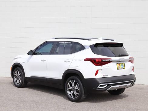 Used 2022 Kia Seltos EX AWD/4WD image 34